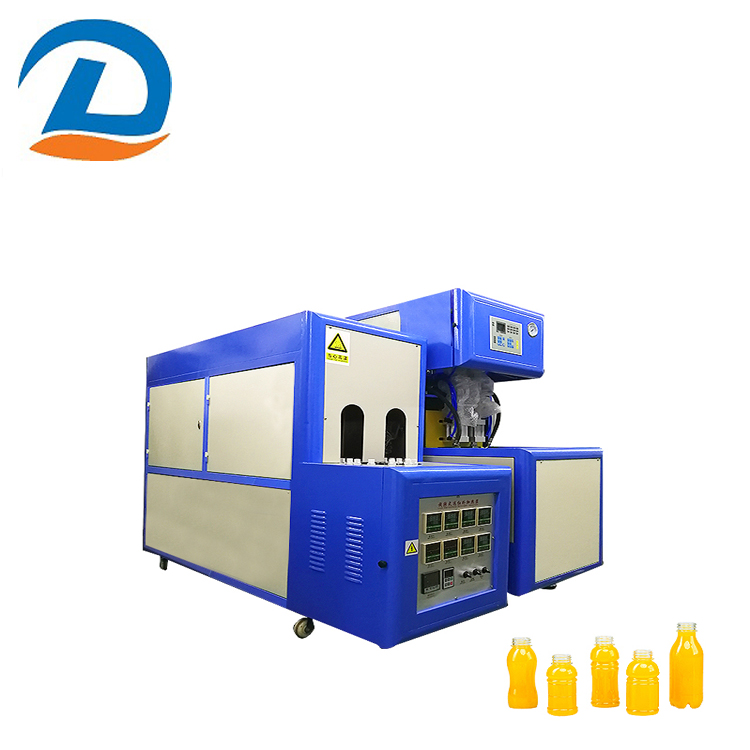 Semi-Automatic-Pet-Bottle-Blow-Molding-Machine-2.jpg