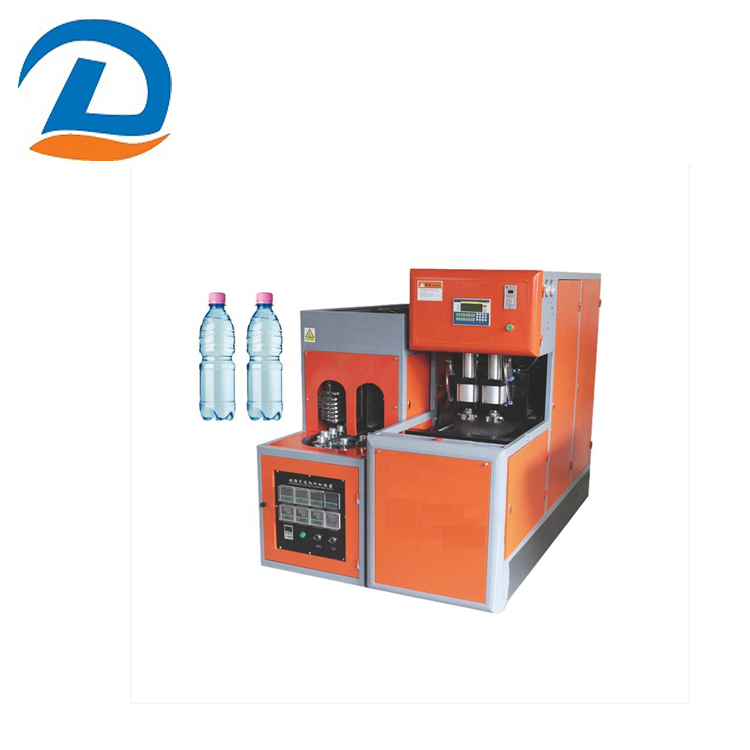 Semi-Automatic-Pet-Bottle-Blow-Molding-Machine-4.jpg