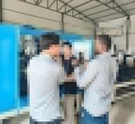 Caisse de bouteille de 1&nbsp;L au Mali